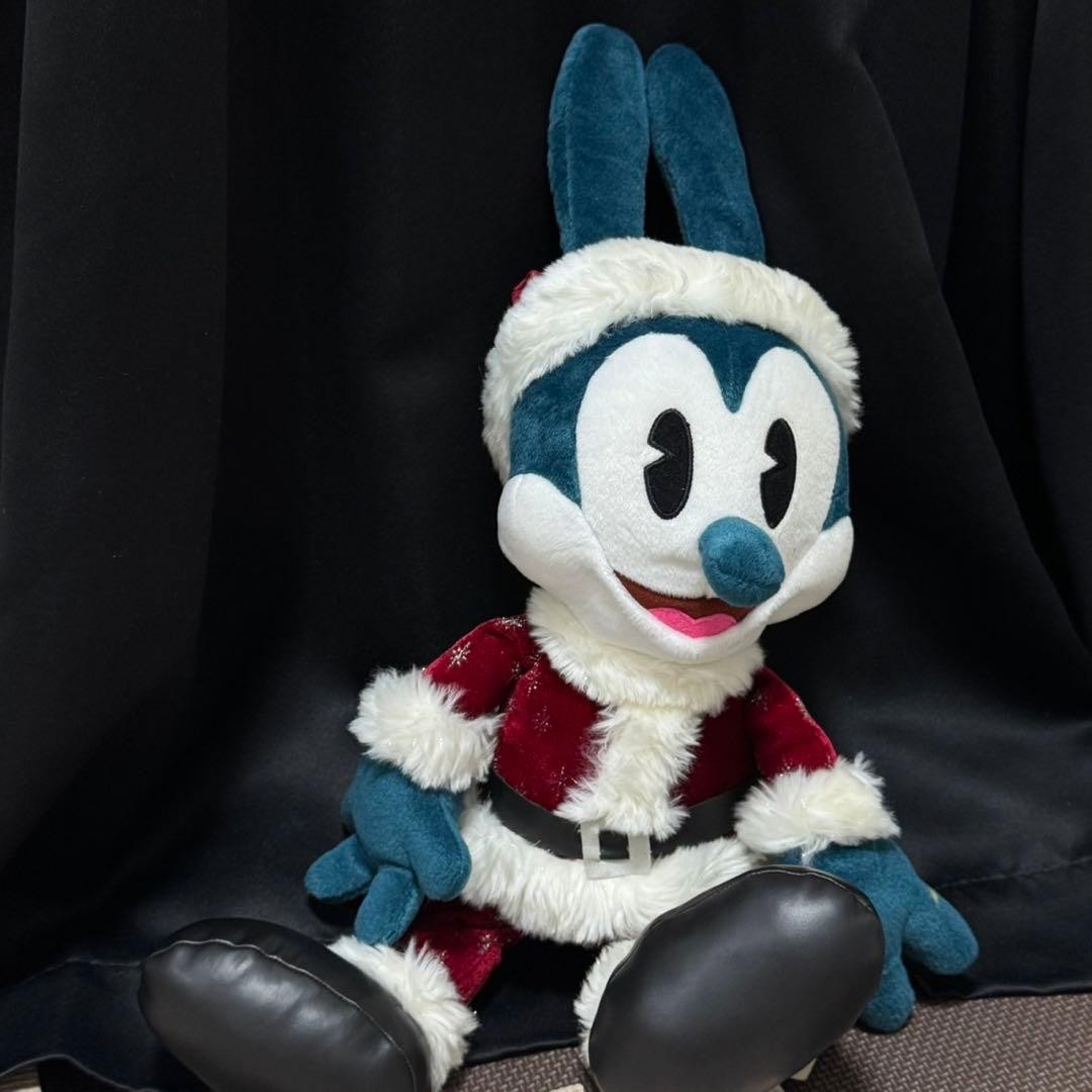 Disney Oswald Santa Rabbit SL Plush Toy (Universal)