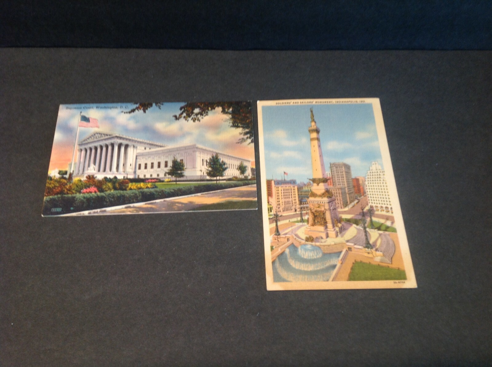 Linen Postcards- Supreme Court & Soldiers\' & Sailors\' Monument-Lot of 2 -Unused