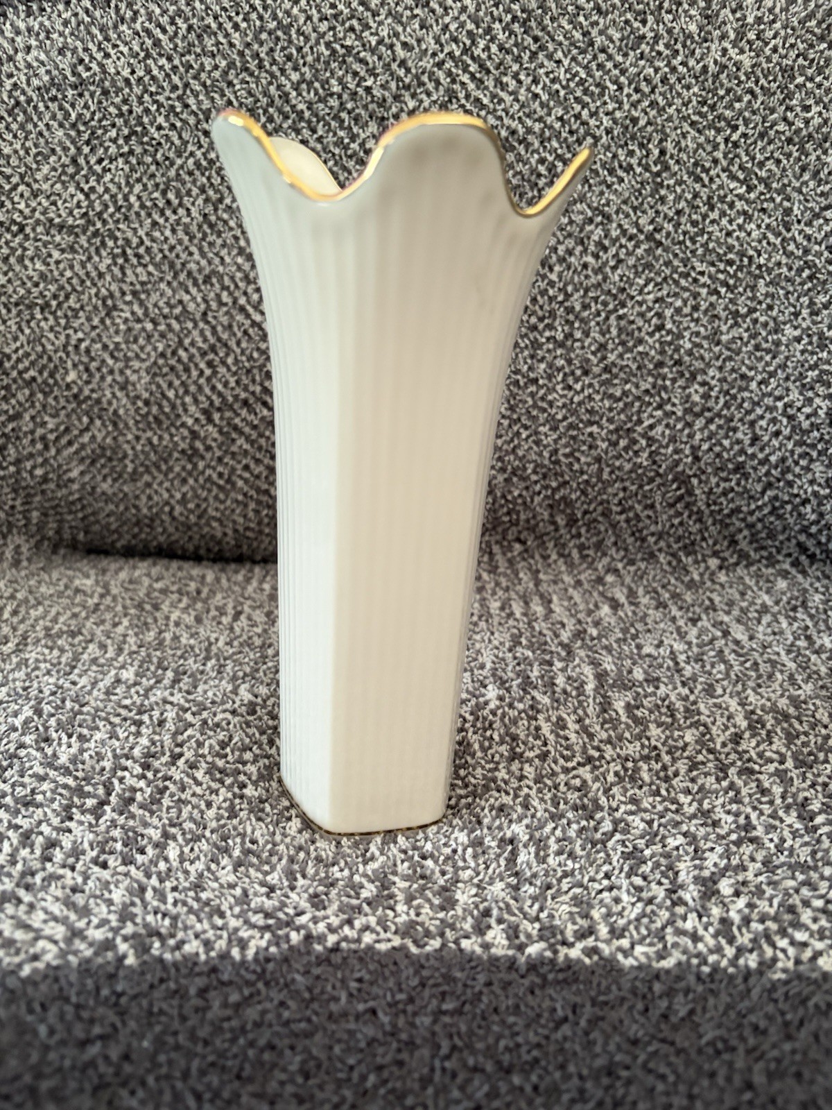 Lenox Meridian Medium Vase, 7.75\
