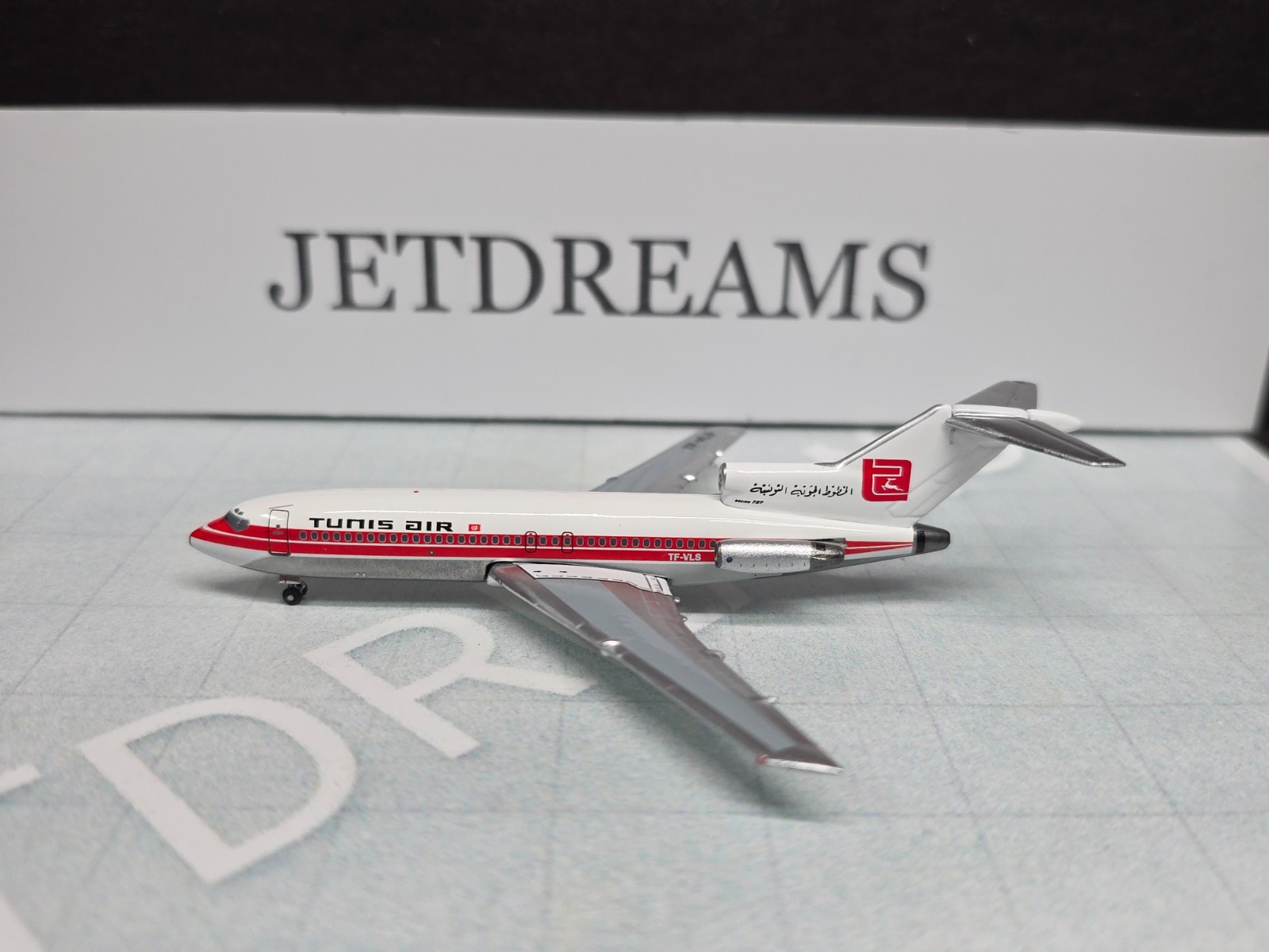 1/400 TUNIS AIR (TUNISIA) BOEING 727-100 1980\'S COLORS TF-VLS AEROCLASSICS