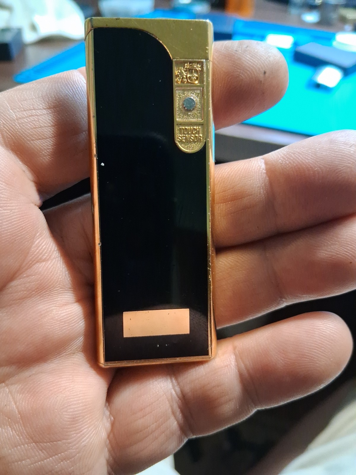Vintage Colibri Touch Sensor Lighter