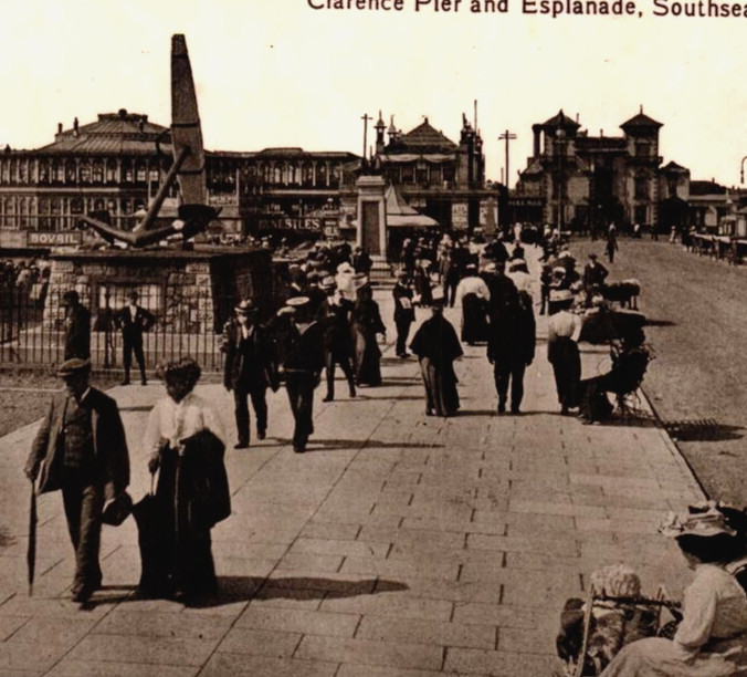 Postcard England, Portsmouth, Southsea, Clarence Pier, Esplanade, Anchor