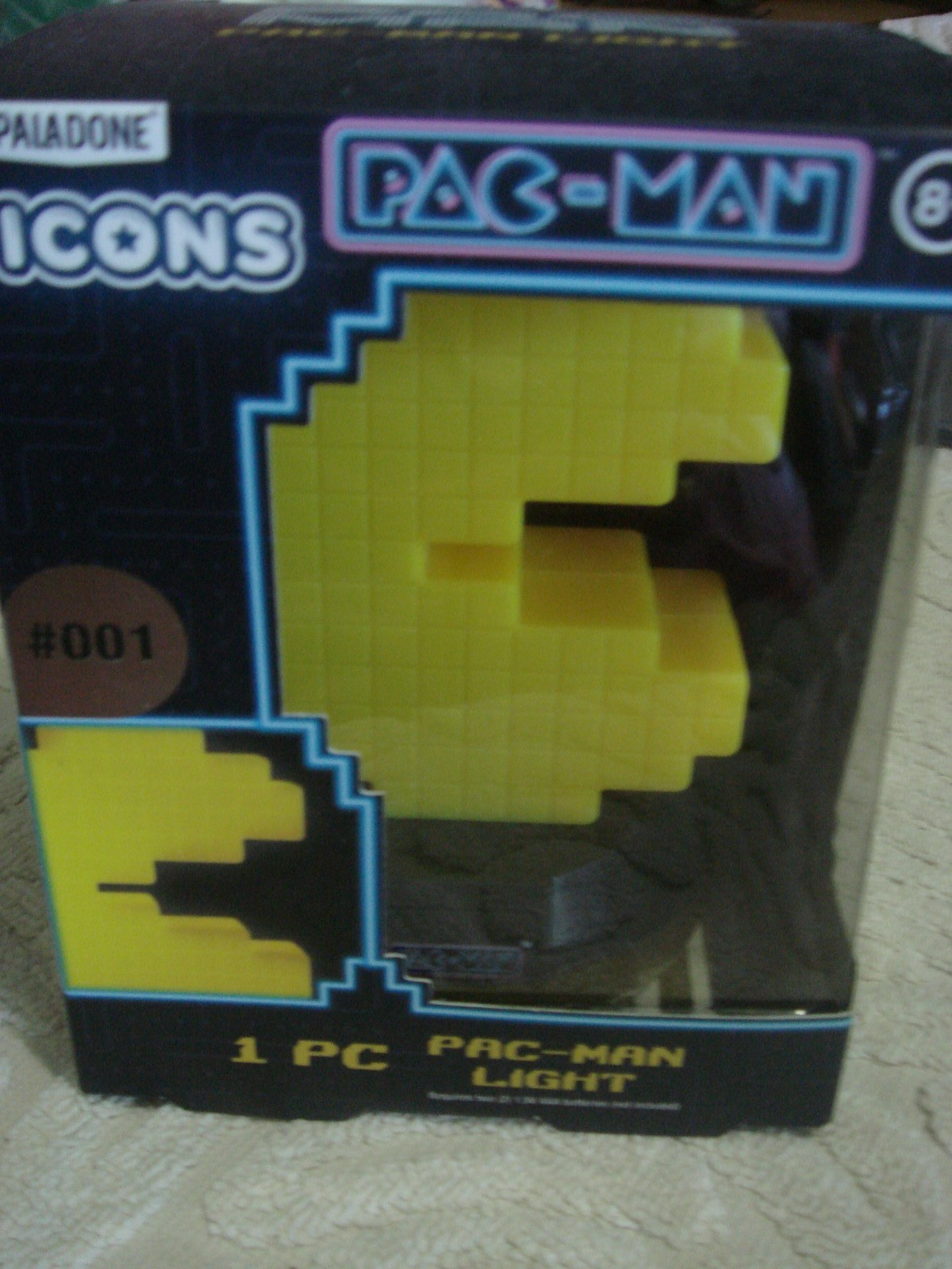 PALADONE ICONS PAC-MAN LIGHT