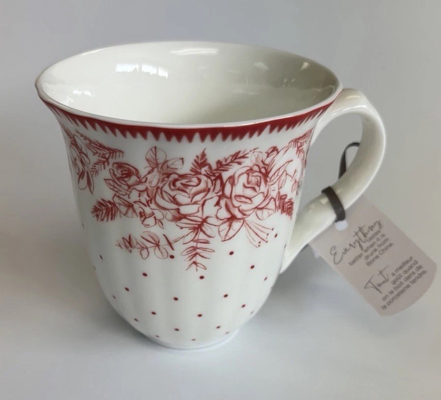 The English Mug Co. | Red & White Floral Mug | Roses Polka Dot Christmas Cup