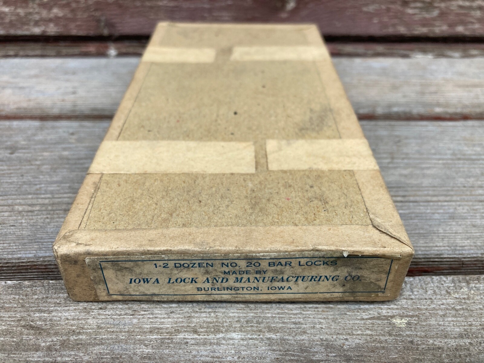 NOS BOX 5 ANTIQUE IOWA LOCK CO COMBINATION LOCK PADLOCK BURLINGTON, IA # 20 BAR