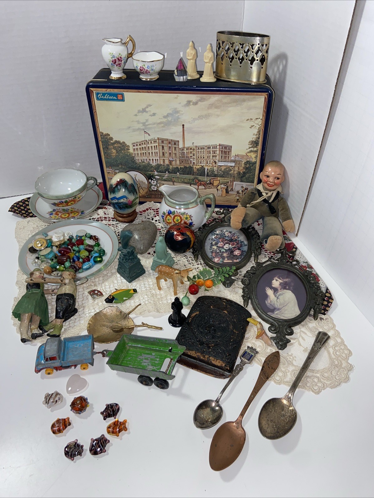 Junk Drawer Lot Treasure Vintage To Now Treasures Galore