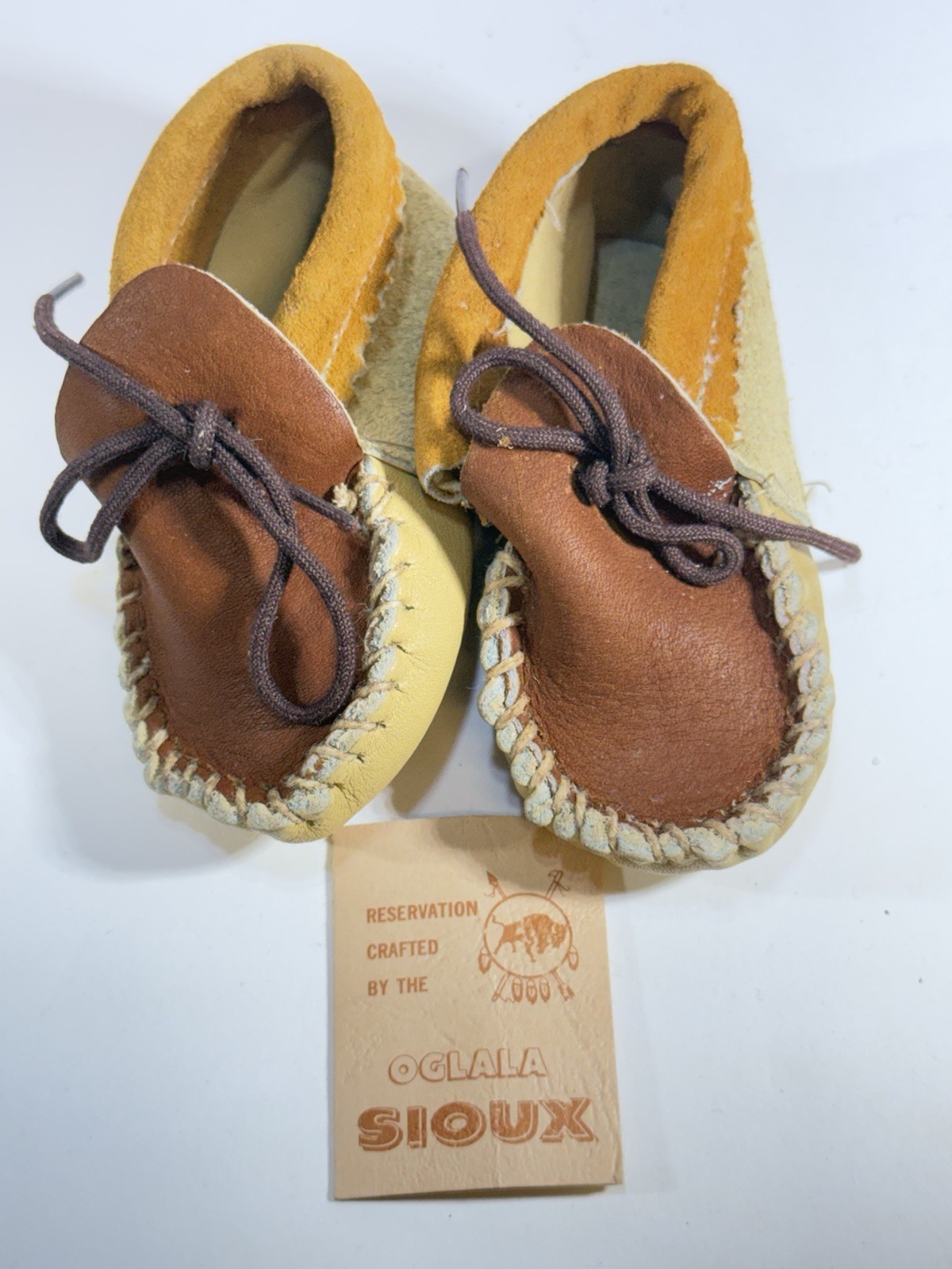 Sioux Indian-crafted Moccasins from Pine Ridge, SD, size infant - 4 1/4\