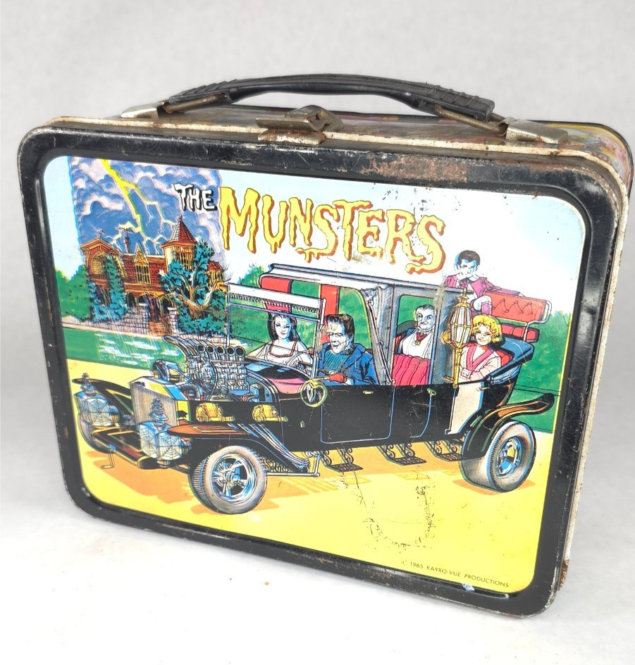 Vintage 1965 The Munsters Metal Lunch Box -Kayro-Vue Aladdin-No Thermos-Rare