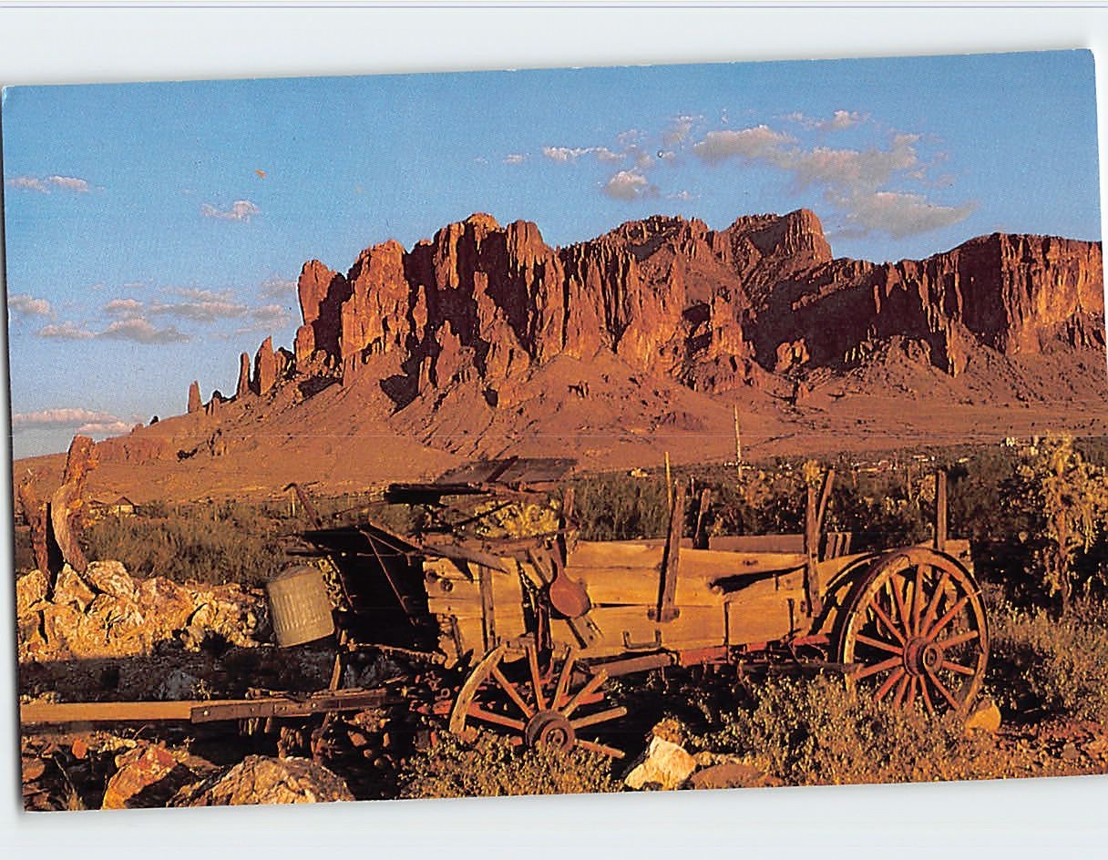 Postcard Old Wagon at Superstition Mountains Arizona USA