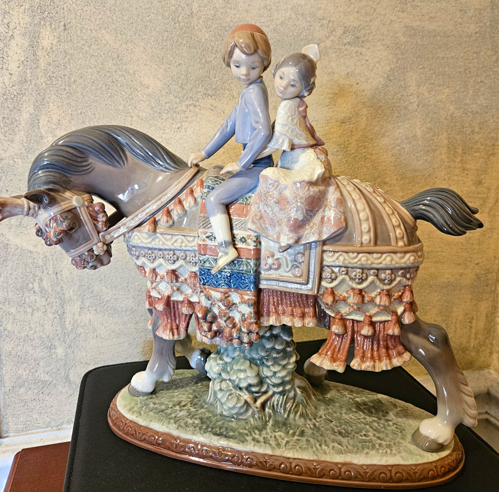Lladró Valencian Children On Horse Figurine #1489