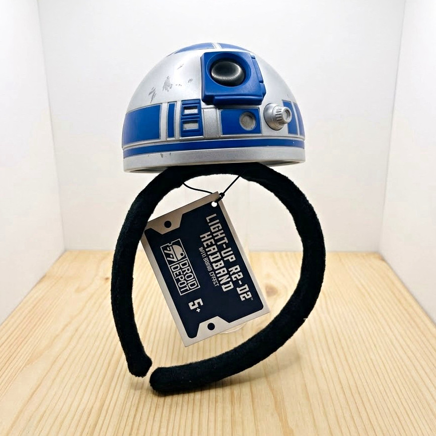 Star Wars Galaxys Edge Droid Depot R2-D2 Light Up Headband Sound Effects NWT⁠