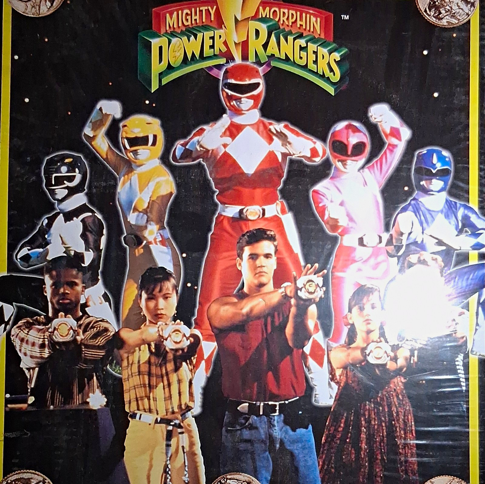 Mighty Morphin Power Rangers 16 x 20 in Unframed Wall Poster, Single Piece