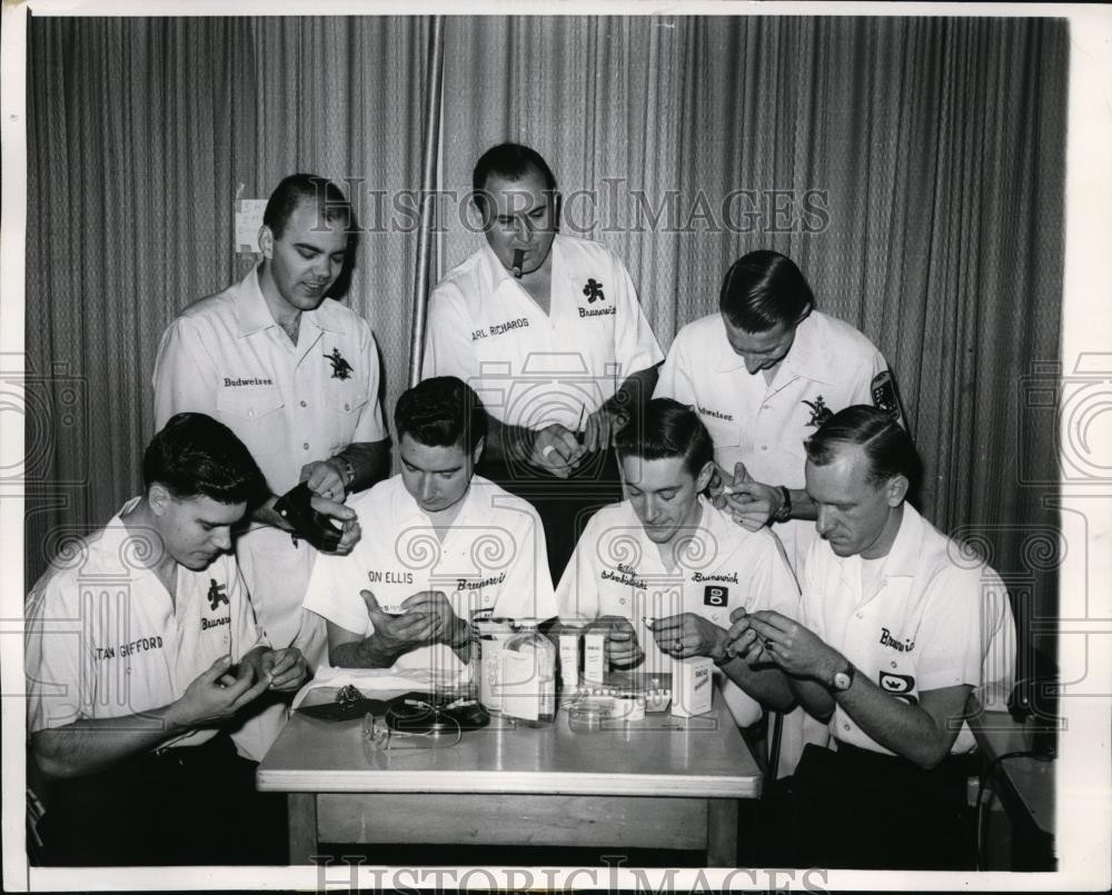 1960 Press Photo Chicago Match Game bowling Championship Stan Gifford