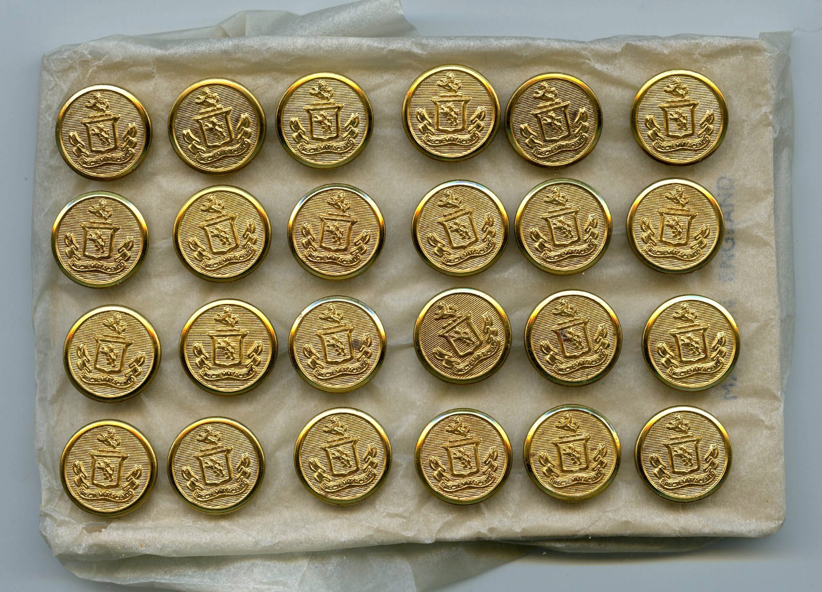 Lot of (24) Pre WWII British Made LIVERY / CREST 5/8