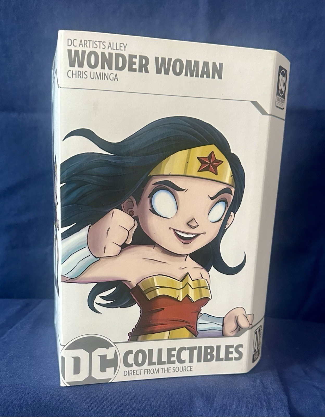 DC Collectibles Wonder Woman Vinyl Figure Chris Uminga Limited Edition