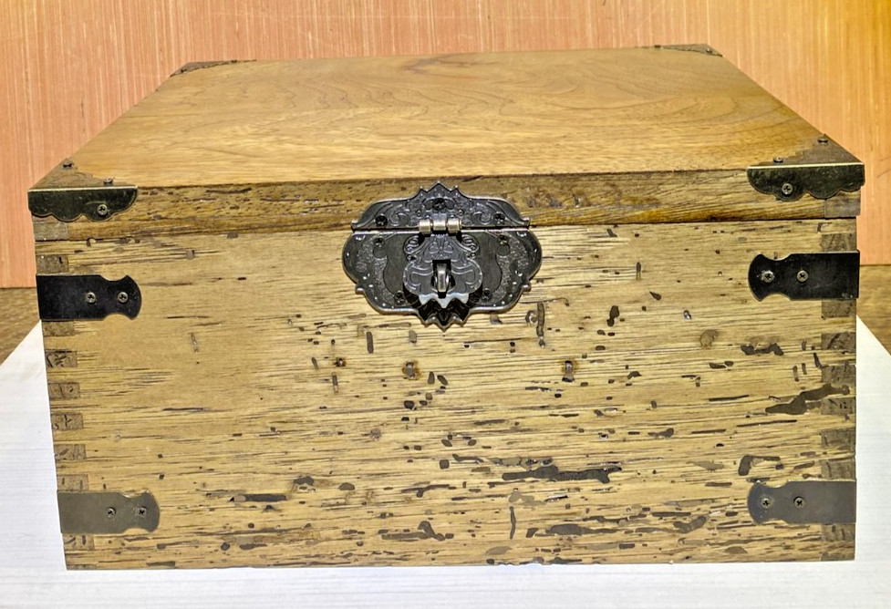 Hickory Wormwood Box with corner hardware  and tray-Keepsake,Jewelry,Stash