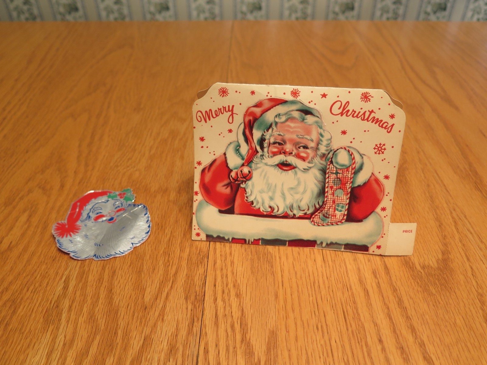 c1950s VTG Christmas Standup Cut-Out Greeting Card & Metallic Santa Sticker