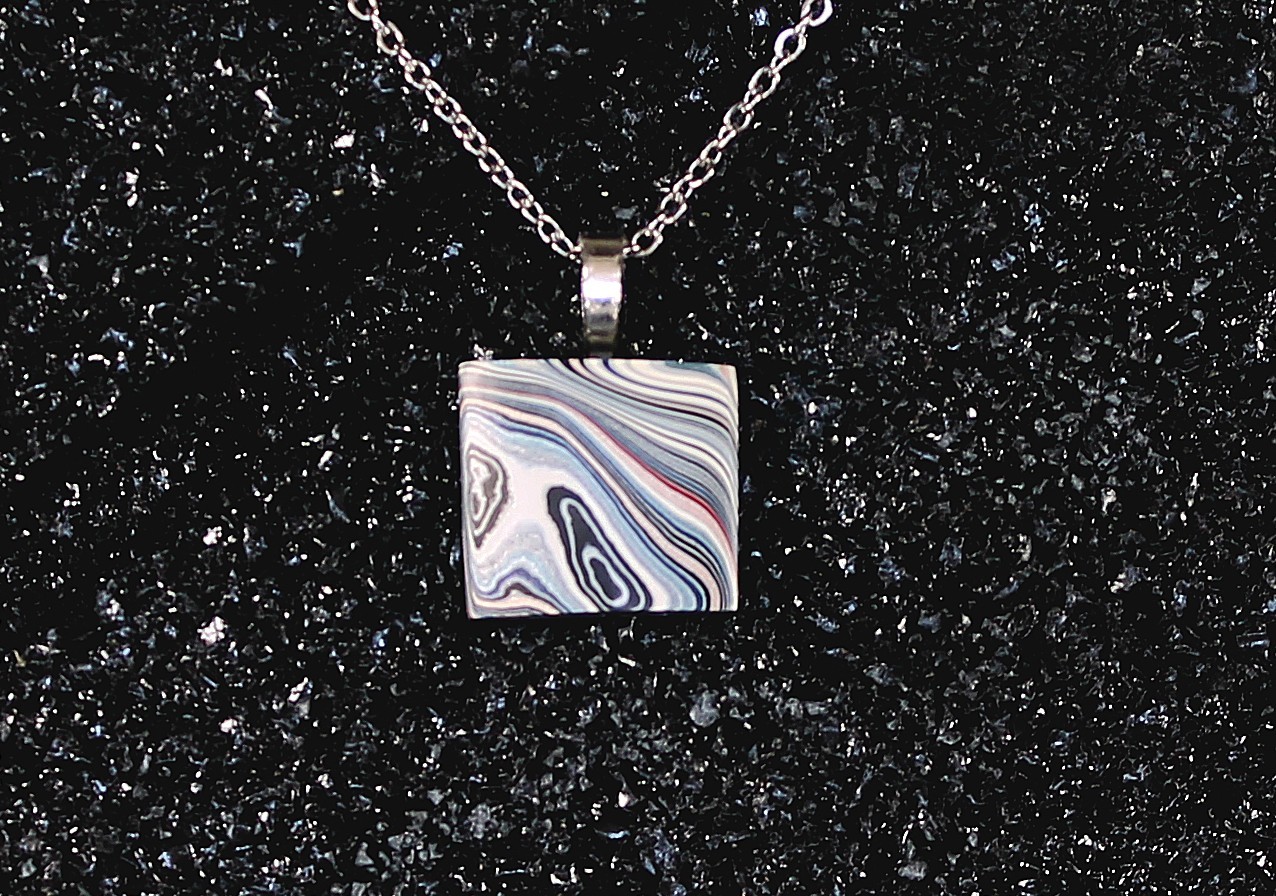 Fordite Necklace - Maserati Fordite - 19.66mm x 18.21mm x 4mm     (N-157)