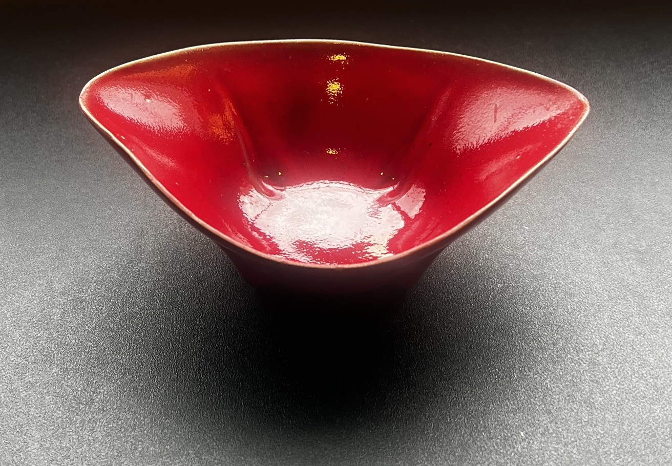 Vintage MCM Red Art Pottery Bowl – Quad-Pod Footed Biomorphic Catchall Dish