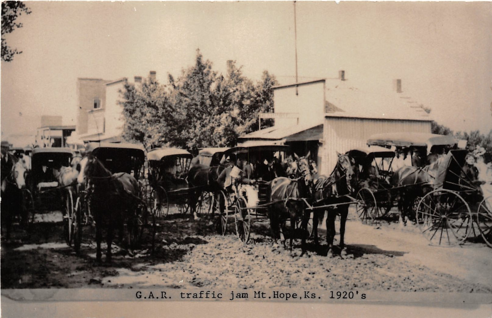 H49/ Mt Hope Kansas RPPC Postcard REPRINT c1950s G.A.R. Soldiers Wagons 3