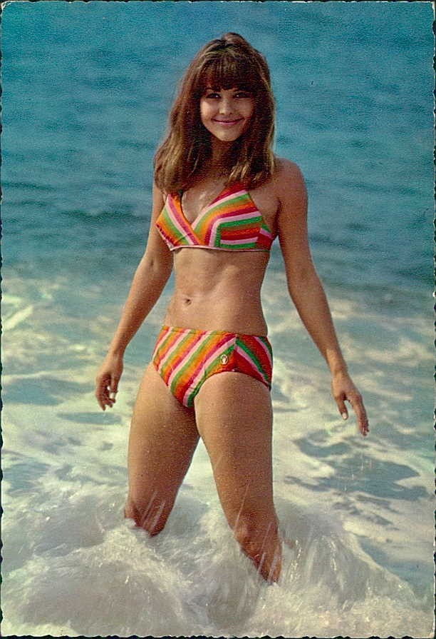 BATHING Beauty BIKINI - Pinup c1960s  Vintage Postcard ( t1305)