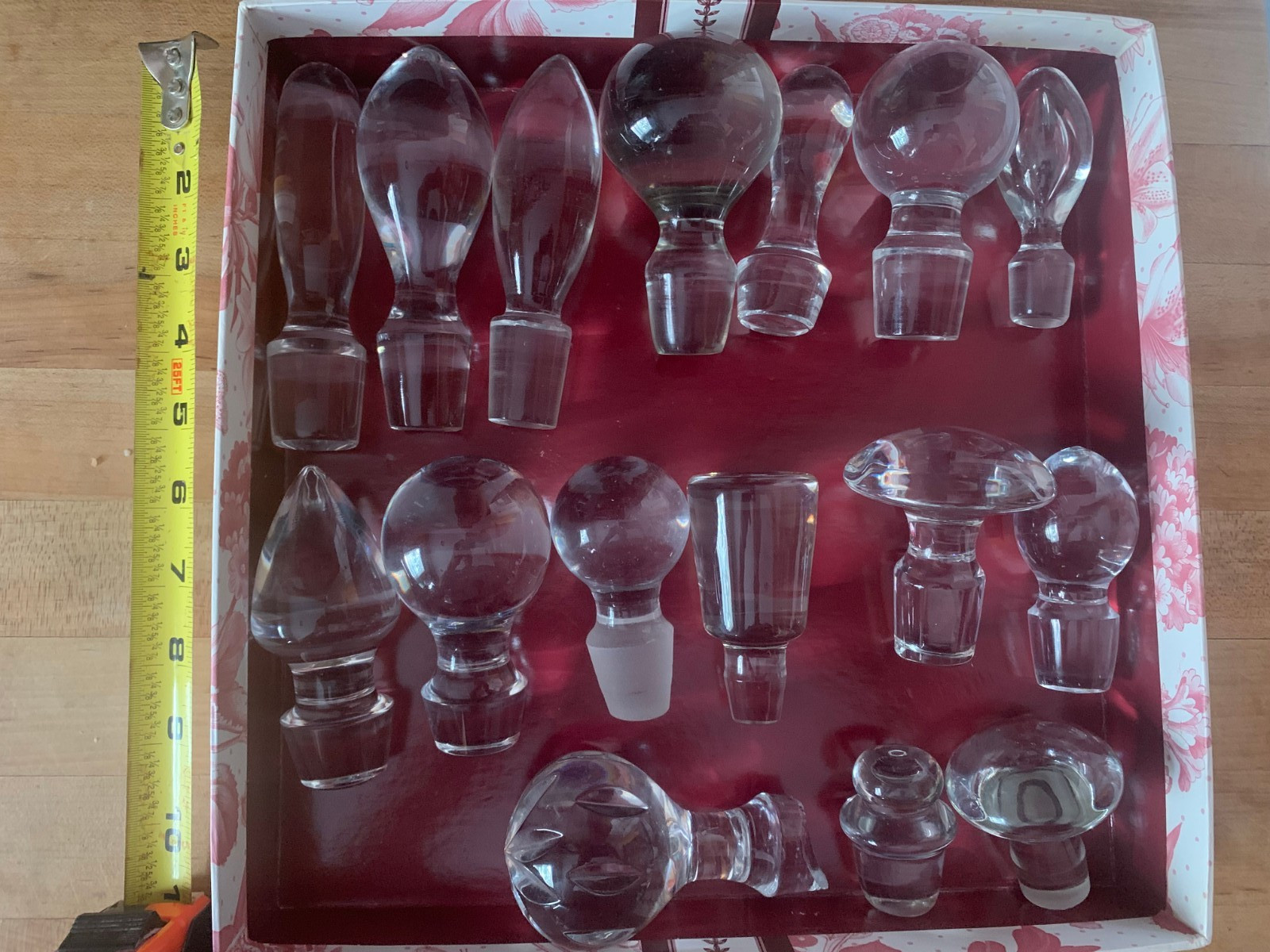 lot 16 crystal stoppers