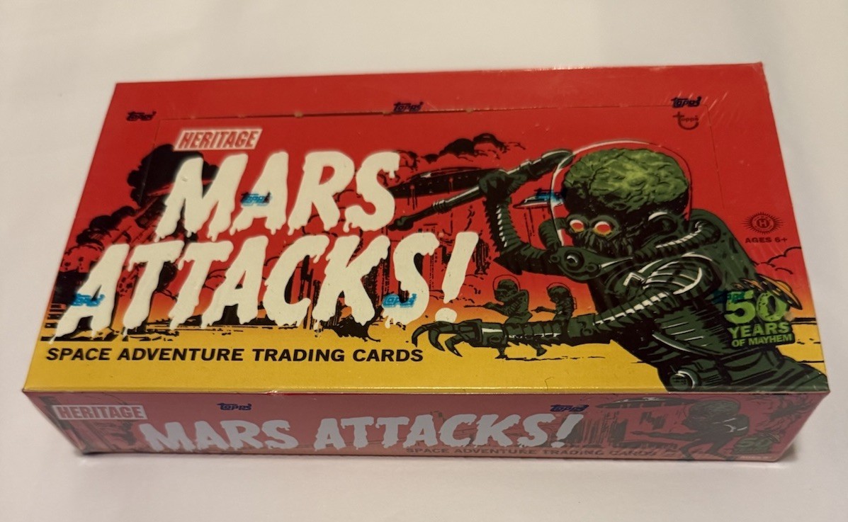Mars Attacks Attack From Space Heritage Retail Card Box 24 CT Sealed 2012 Topps