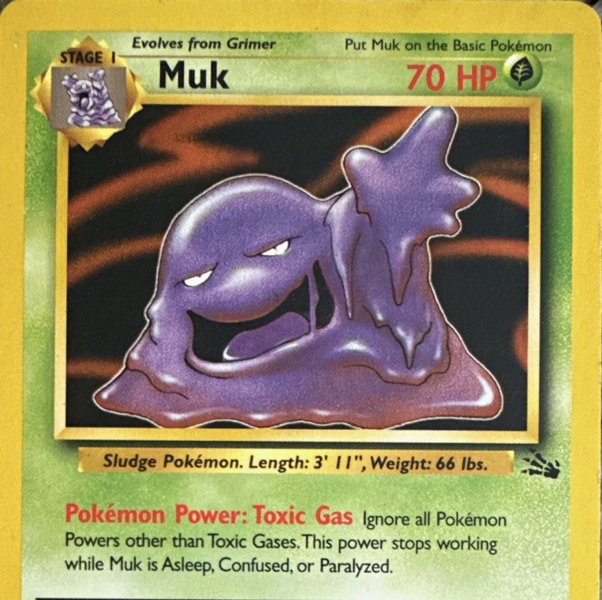NM/LP+ 1999 WOTC Old Vintage Pokémon Fossil Muk 28/62 English Stage 1 Card