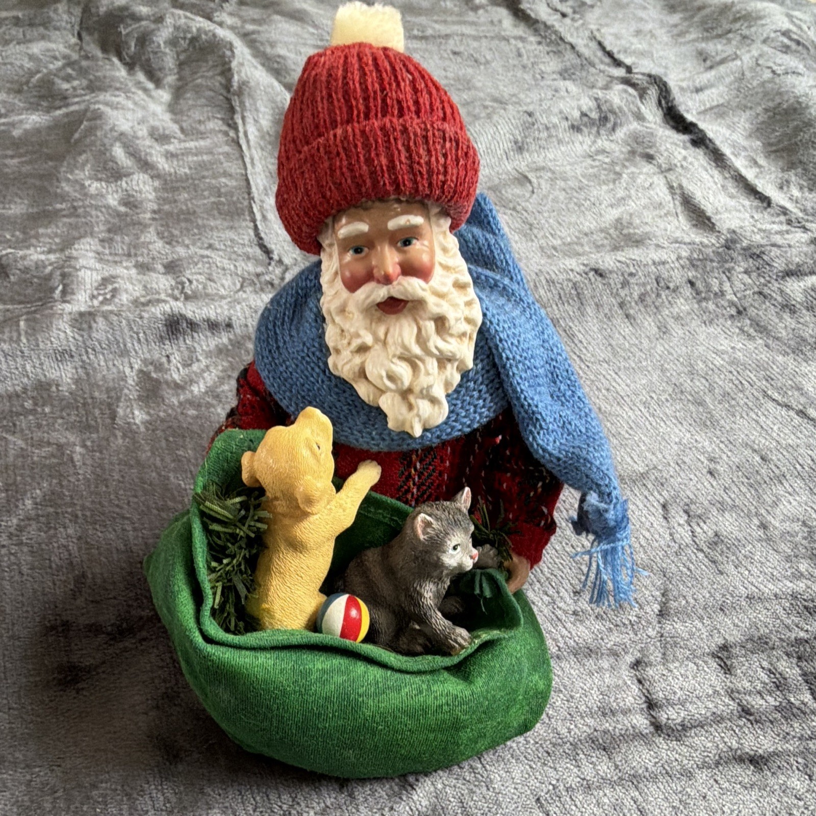 Clothtique Fuzzy Friends Santa Figurine 2000 Possible Dreams Boxed Multicolor