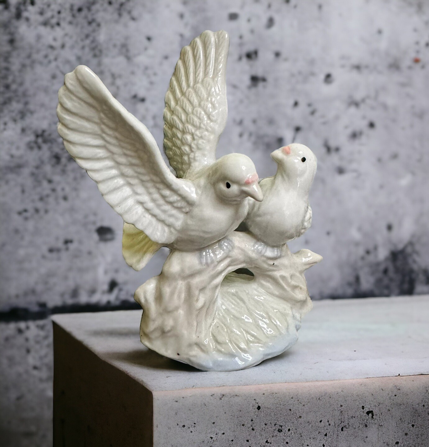 Two Love Birds On Branch Figurine Glossy Figurine Decorative  4.75
