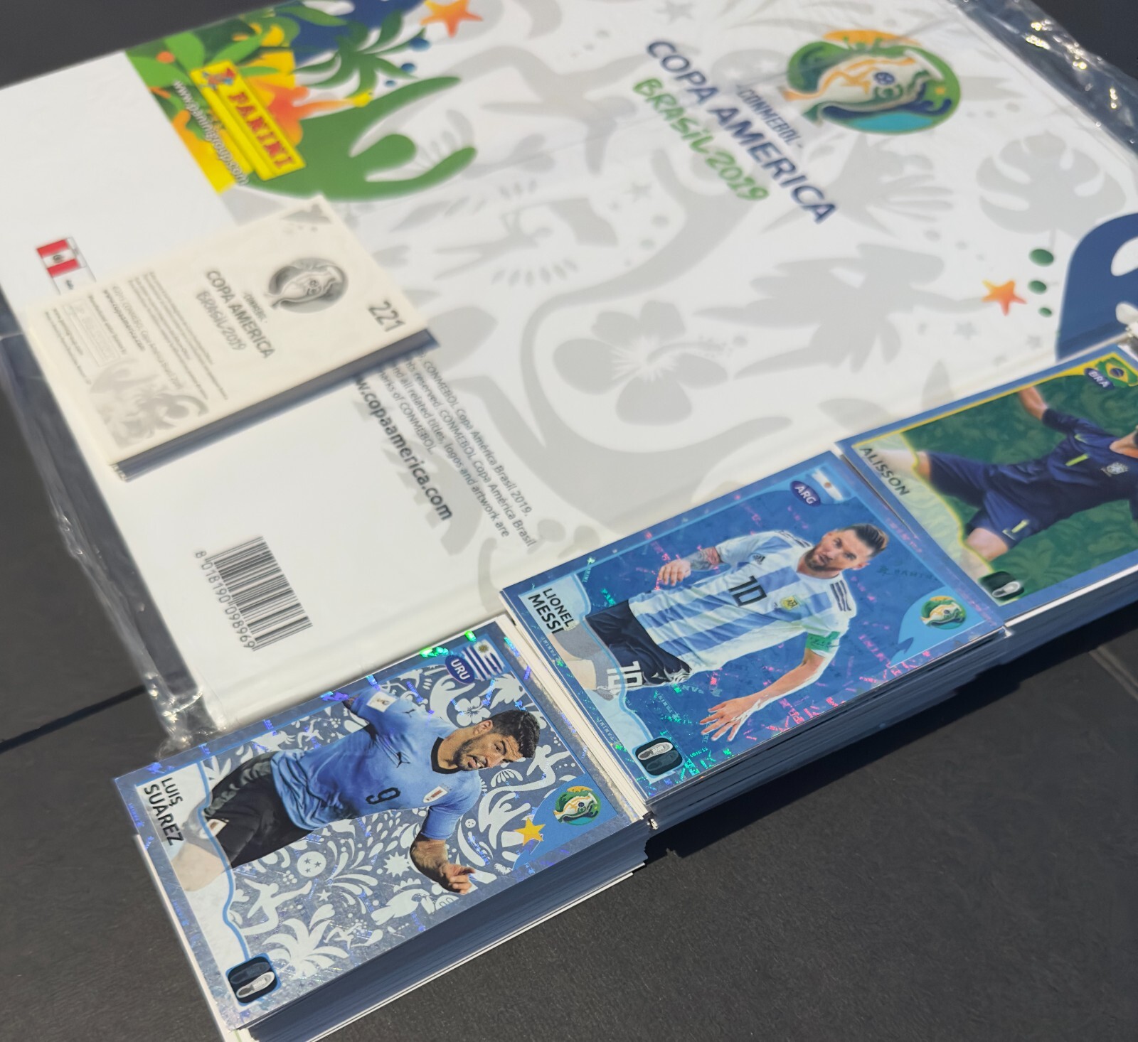 2019 Copa America Brasil Panini COMPLETE Set 400 Stickers + Album Hard Cover NEW