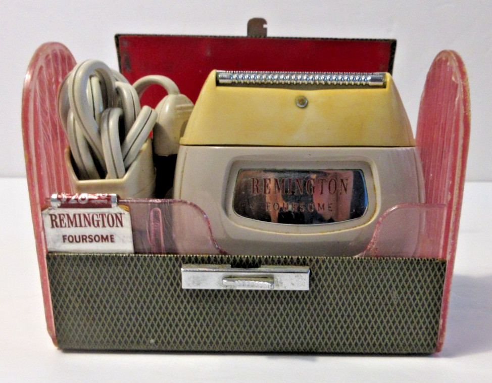 VTG 1950s Remington Foursome Electric Shaver, Case & 1957 Service Receipt WORKS