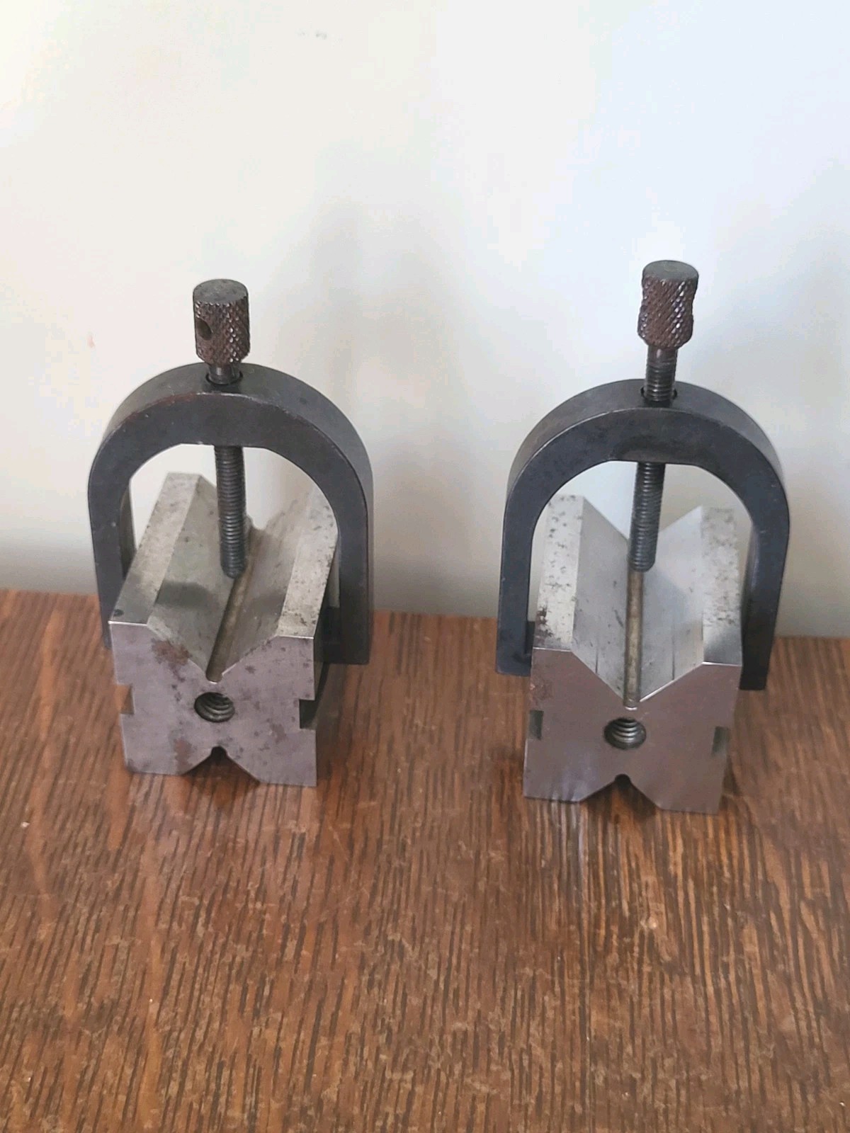 (2) Vintage L. S. Starrett No. 278 V-Blocks w/(2) Clamps & Box Machinist Tools  