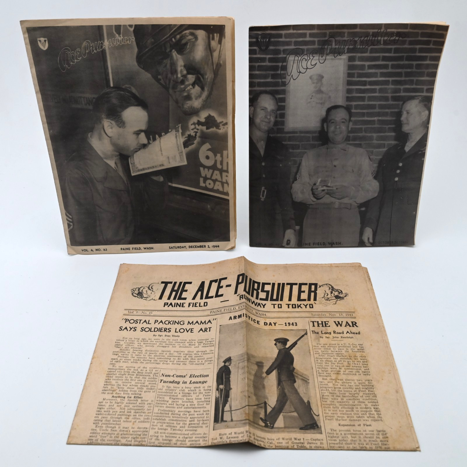 WWII Ace Pursuiter Paine Field Everett WA USAAF Newspapers 1943-44 Lot of 3