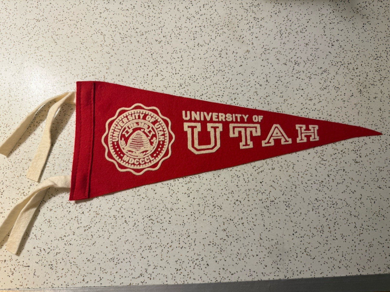 Vintage University of Utah Utes Felt Pennant Beehive Seal College Memorabilia