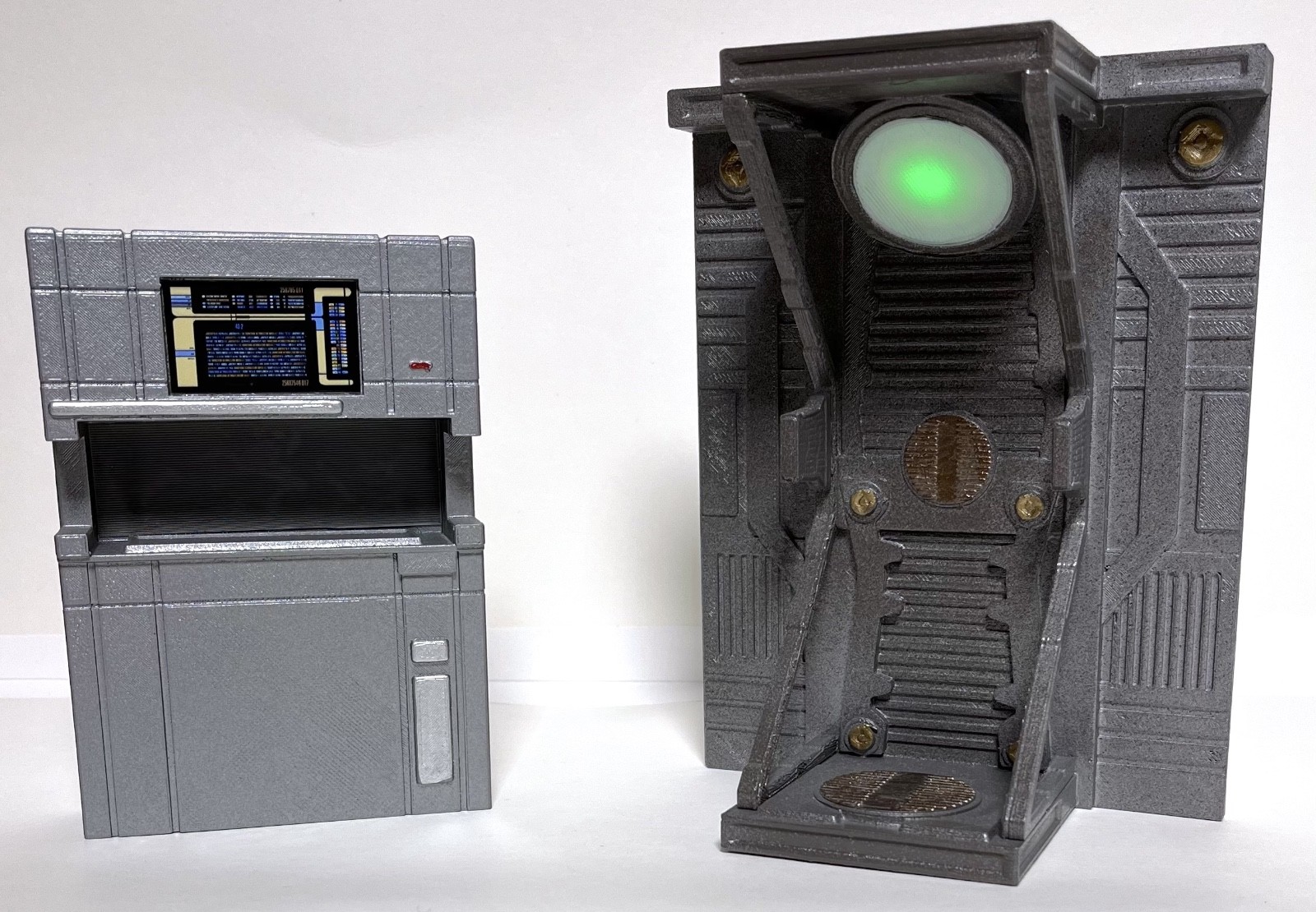 Authentic NEW STAR TREK TRIPLE FICTION PRODUCTIONS BORG ALCOVE REPLICATOR SET