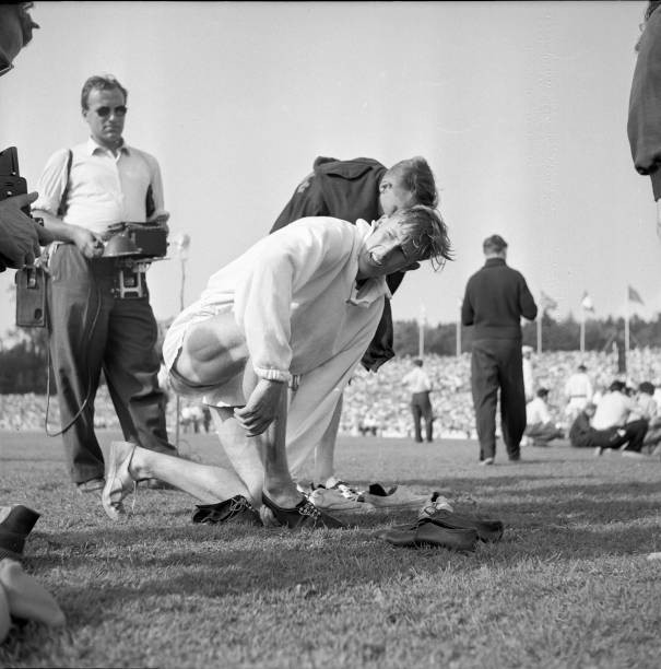 Athletics ECH 1954 Berne Roger Bannister wins the m 1950s Old Photo