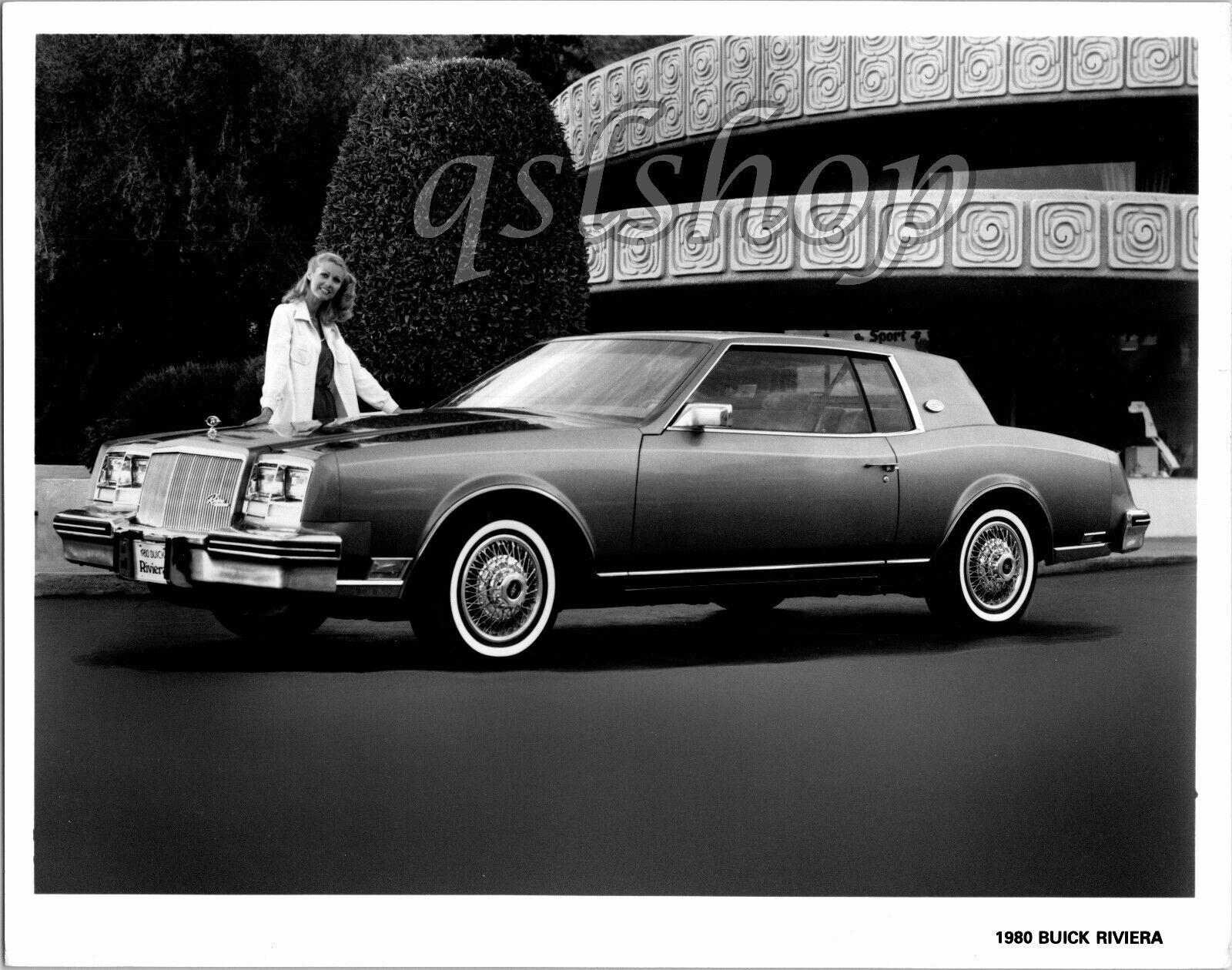 1980 Buick Riviera Two Door Coupe Press Release Photo Classic Car GM