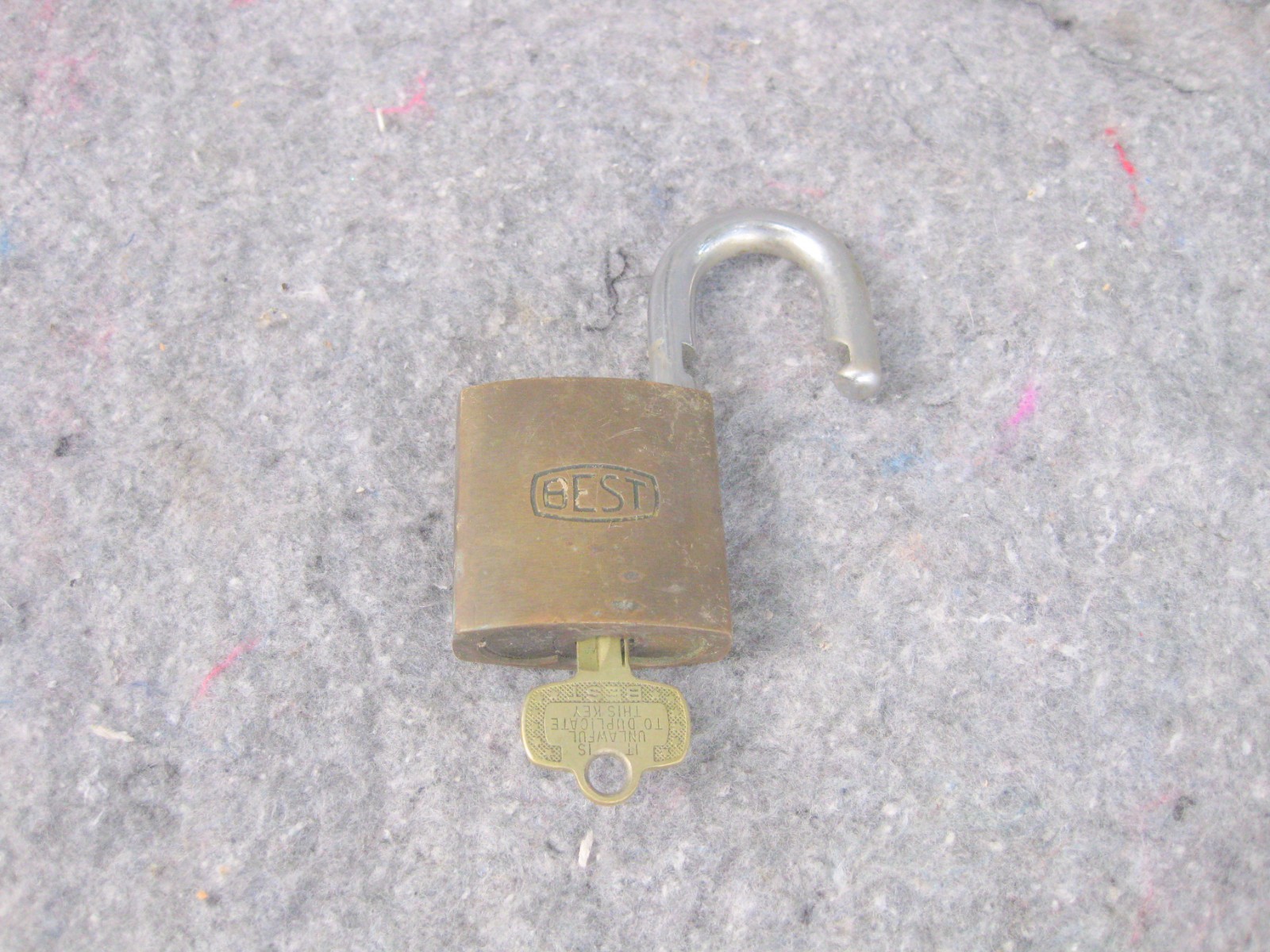 Best Lock Company Brass Vintage Padlock With Key
