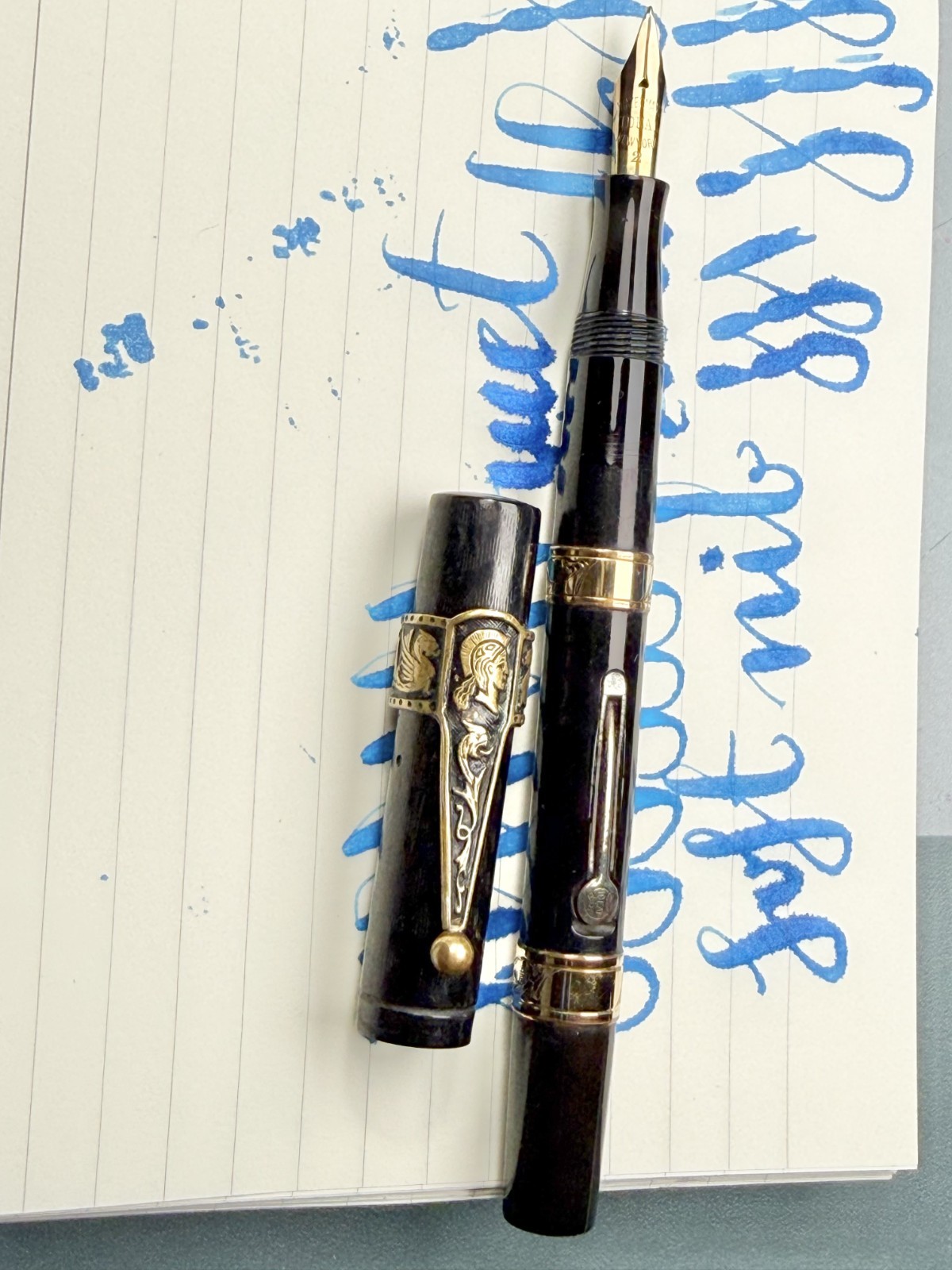 XF Waterman 52 14K Gold Wet Noodle nib (video)
