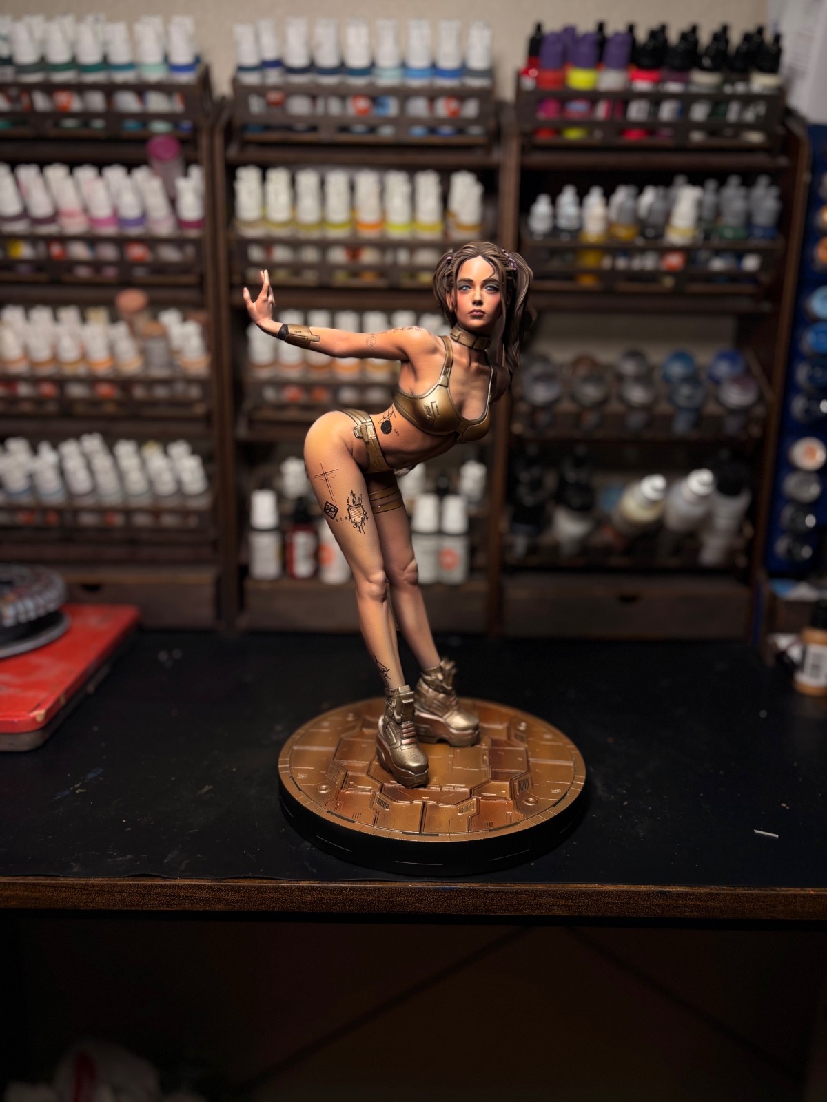 1/6 Scale Android 44 Statue by VX Labs, Hand Painted with realistic skin