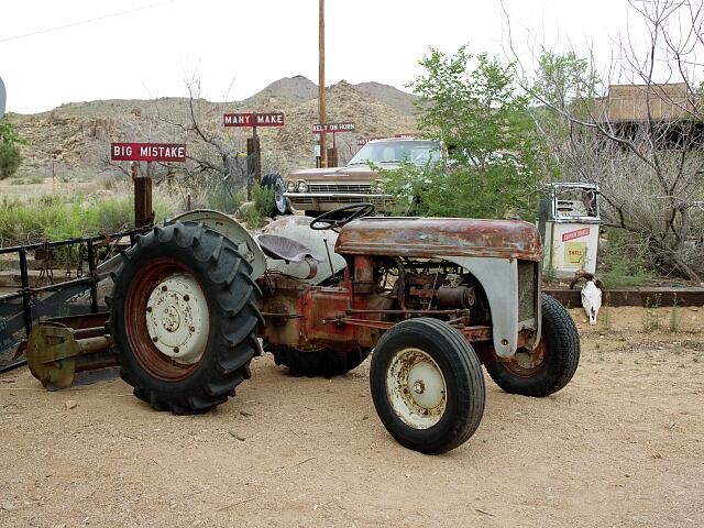 Photo:Hackberry Arizona Route 66 2009 Old Tractor at General Store