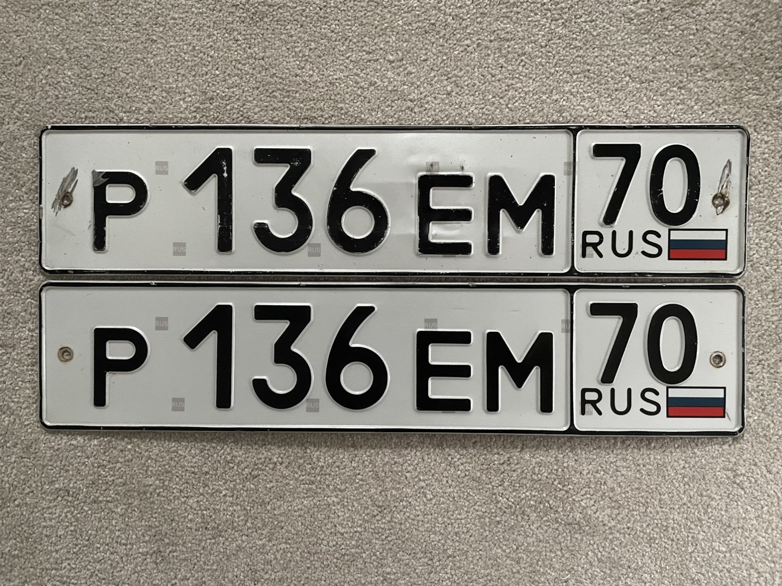 Number License Plate Pair Russia Russian Moscow Tomsk Genuine Used P 136 EM 70