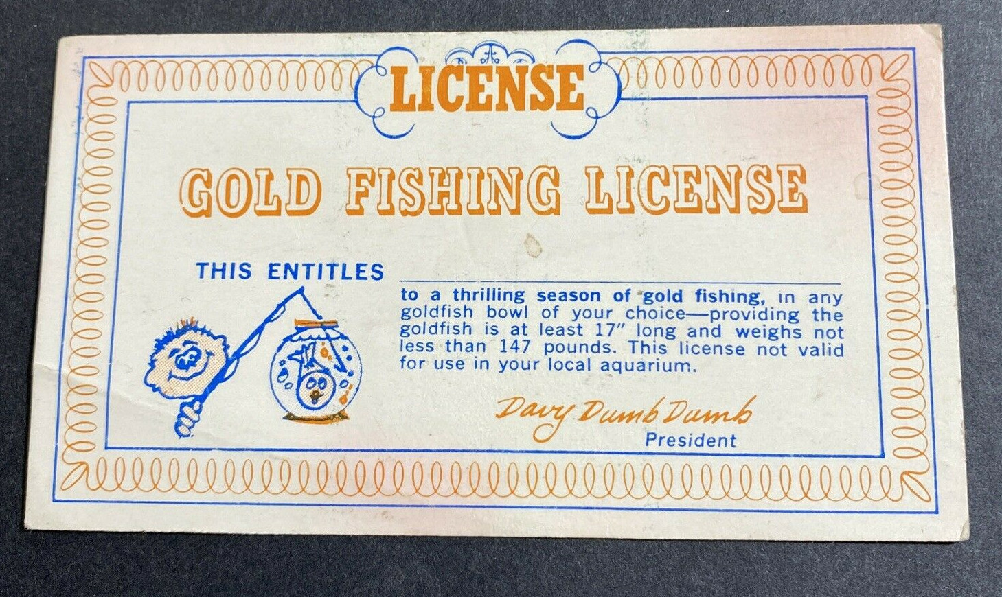 Vintage 1970's Davy Dumb Dumb License Gold Fishing License Non-Sport Card 