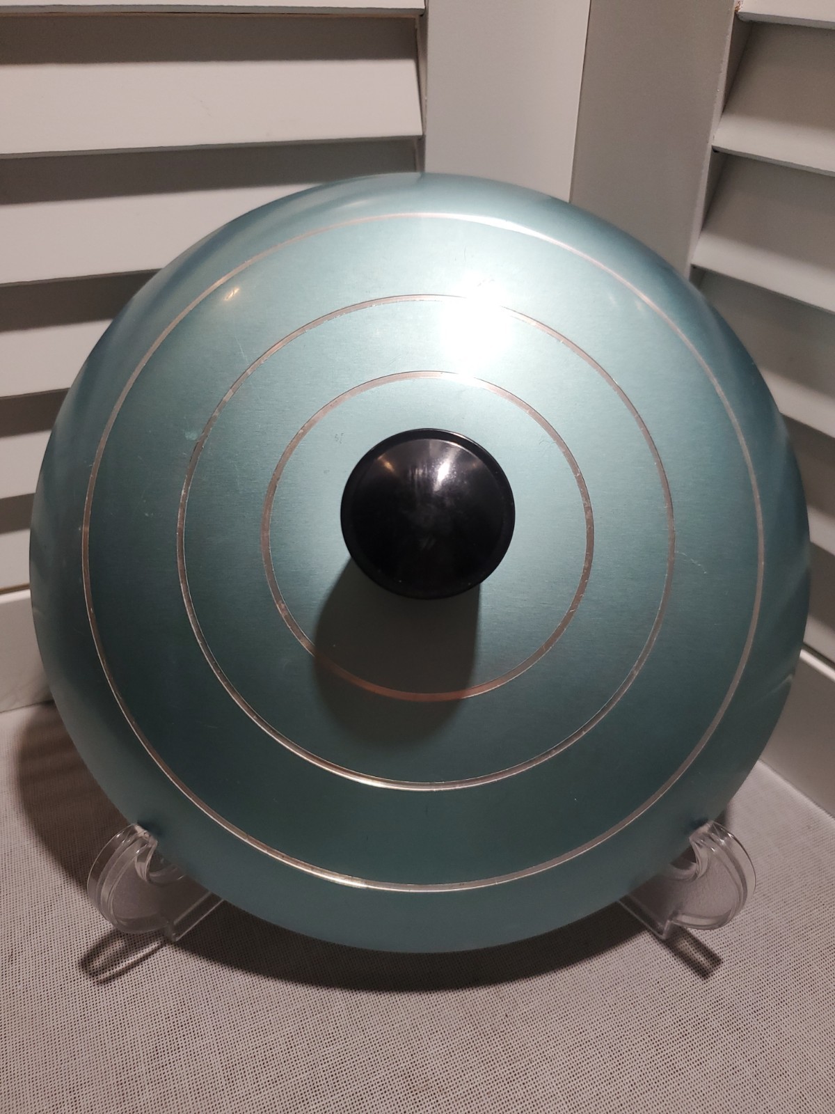 VTG Wear-Ever Hallite Turquoise Teal Aluminum 7 1/8\