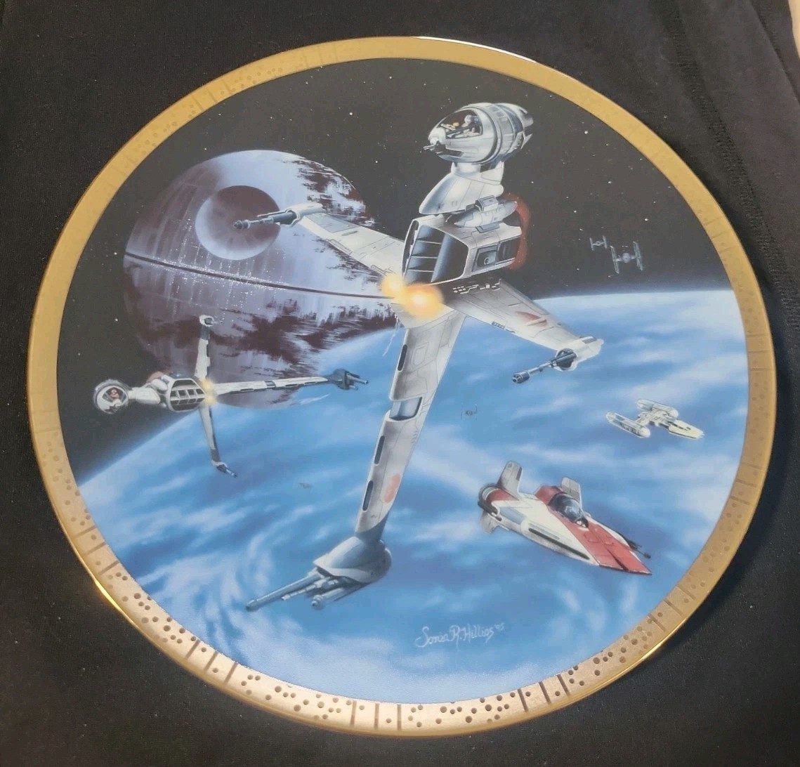 Star Wars 1997 The Hamilton Collection Space Vehicles Plate B-Wing Fighter