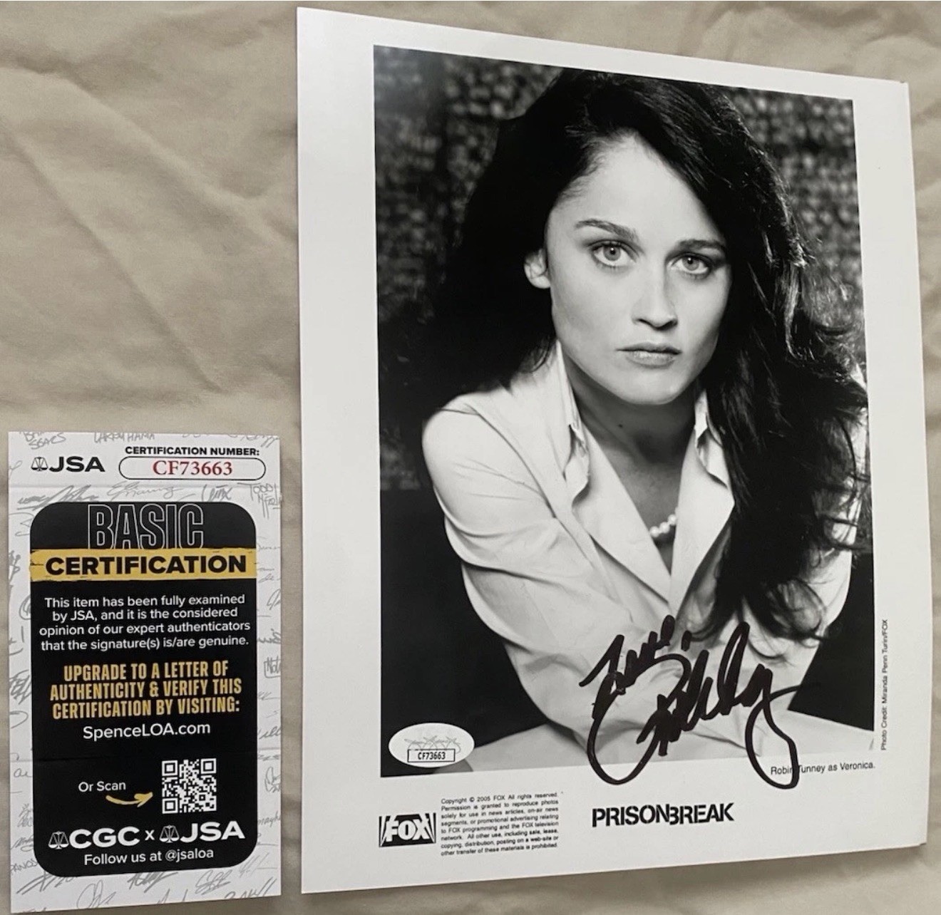 ROBIN TUNNEY SIGNED PRISON BREAK 8X10 PRESS PHOTO MENTALIST ACTRESS W/ JSA COA