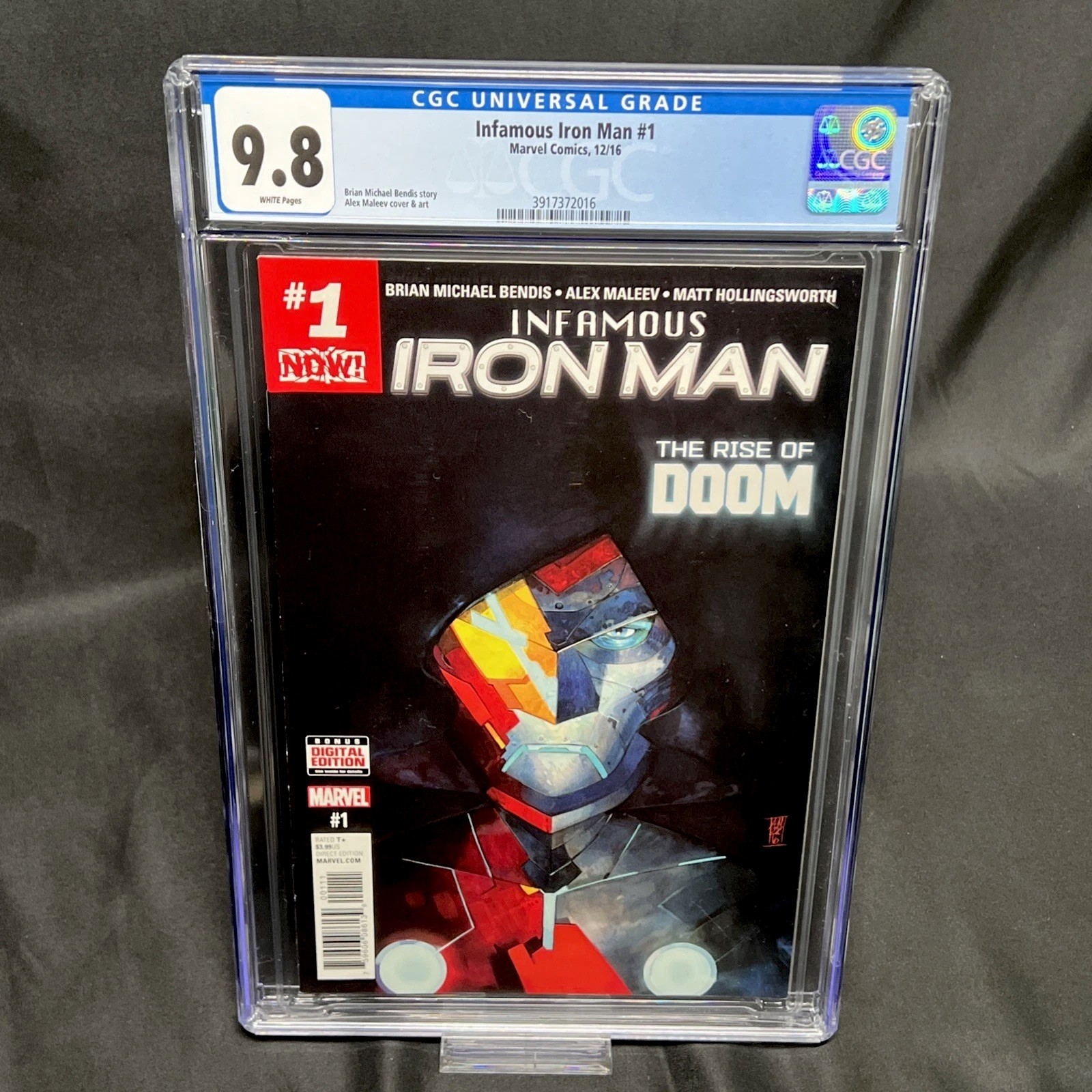Infamous Iron Man #1 Marvel 2017 CGC 9.8