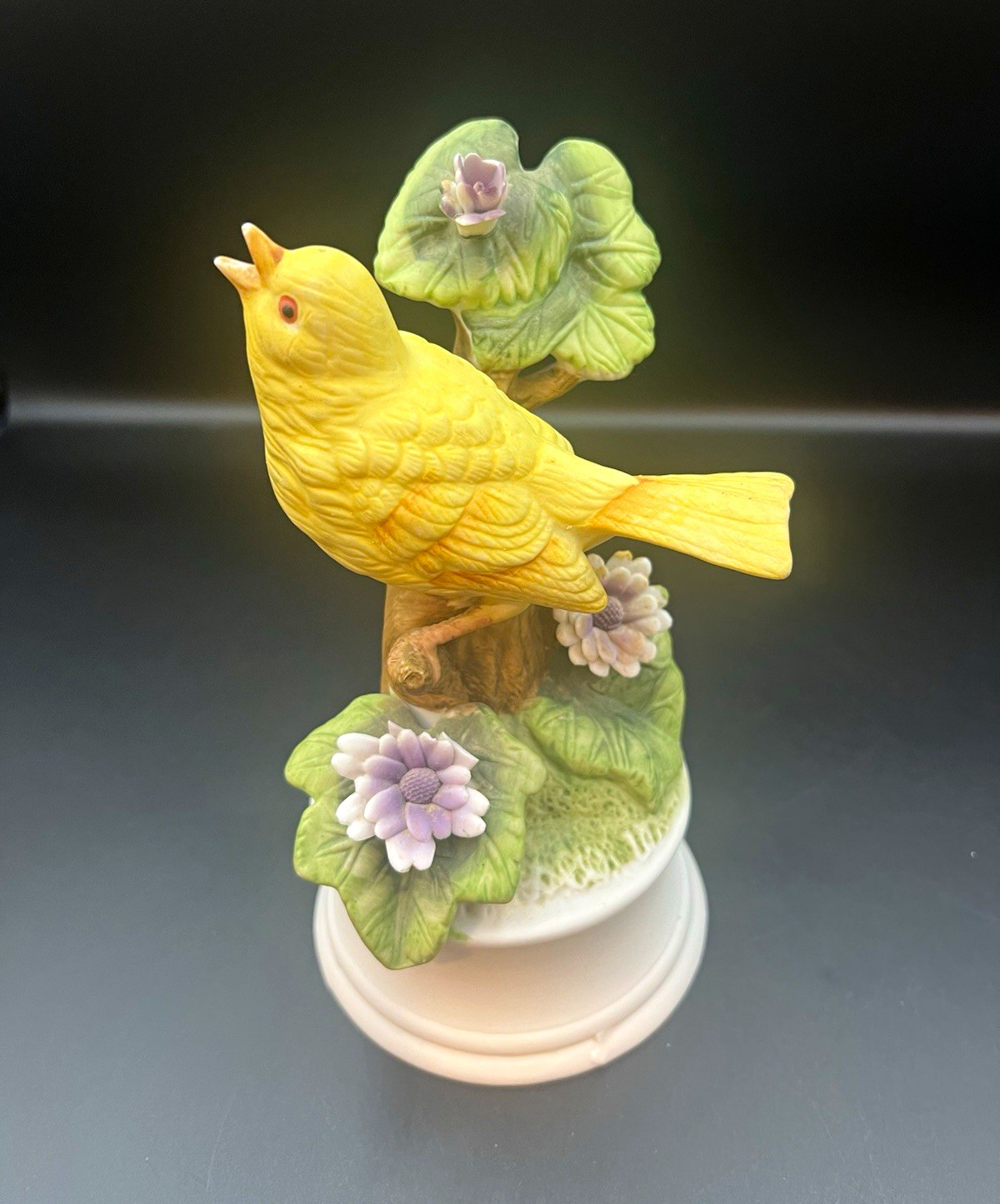 Vintage Royal Crown Porcelain Canary Bird Music Box Figurine Hand Painted Japan