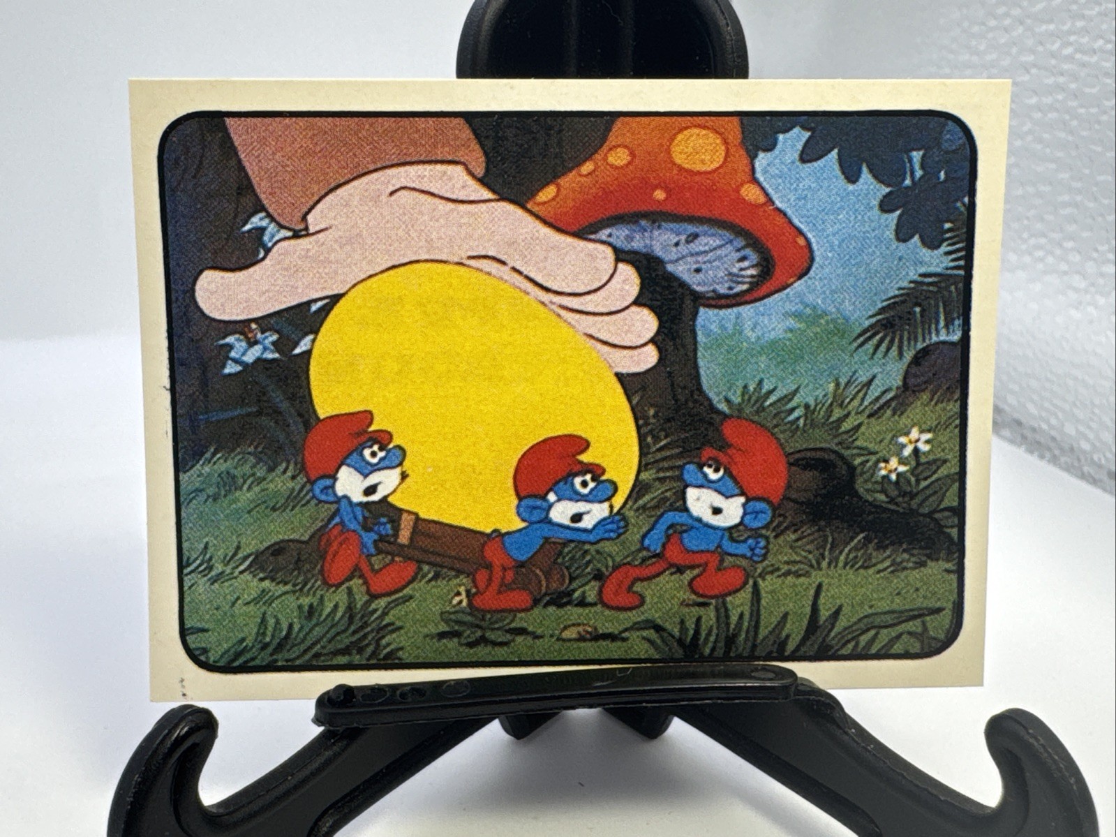 The Smurfs 1982 Panini Stickers Italian. Created by Peyo #125